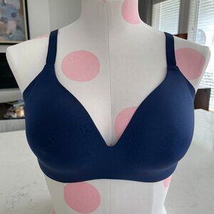 Knix Wingwoman Contour V Neck Wireless Bra EVBRA101 Thin Adj. Straps Blue Sz 3